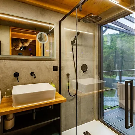 Zazitok V Bude * Komjatna