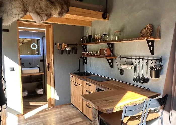 Zazitok V Bude * Komjatna